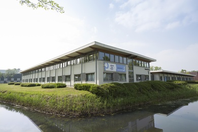 Bekijk foto 2 van Steenovenweg 5