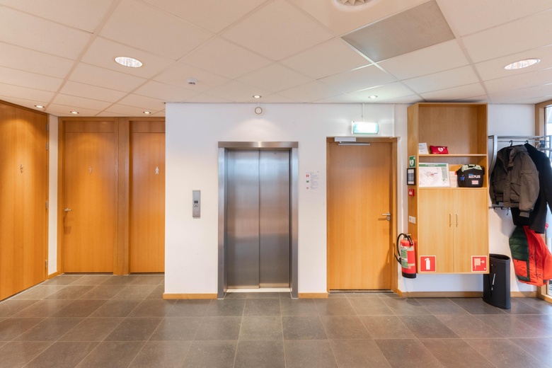 Kantoorruimteaan1e Hogeweg 196 - 200<br/> inZeist