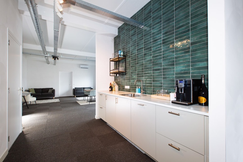 BedrijfsruimteaanRietveldenweg 9<br/> inDen Bosch