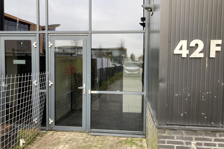 KantoorruimteaanNewtonstraat 42 F<br/> inHeerhugowaard KantoorruimteaanNewtonstraat 42 F<br/> inHeerhugowaard