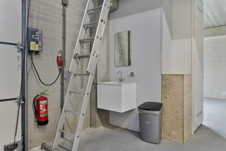 BedrijfsruimteaanRomeinenweg 47 N<br/> inOss BedrijfsruimteaanRomeinenweg 47 N<br/> inOss