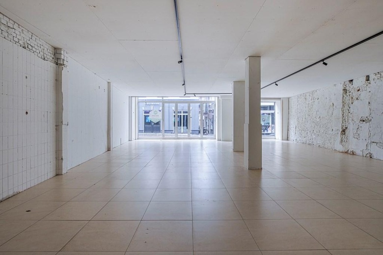WinkelruimteaanVoorstraat 21<br/> inWoerden WinkelruimteaanVoorstraat 21<br/> inWoerden