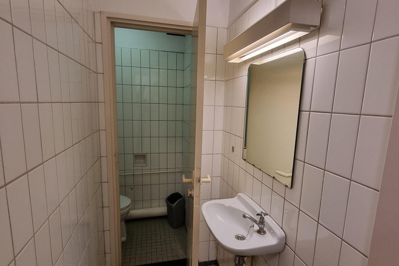 WinkelruimteaanVoorstraat 80<br/> inVianen