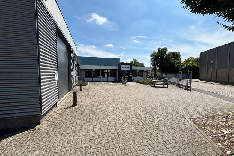 BedrijfsruimteaanFinsestraat 1<br/> inDeventer BedrijfsruimteaanFinsestraat 1<br/> inDeventer