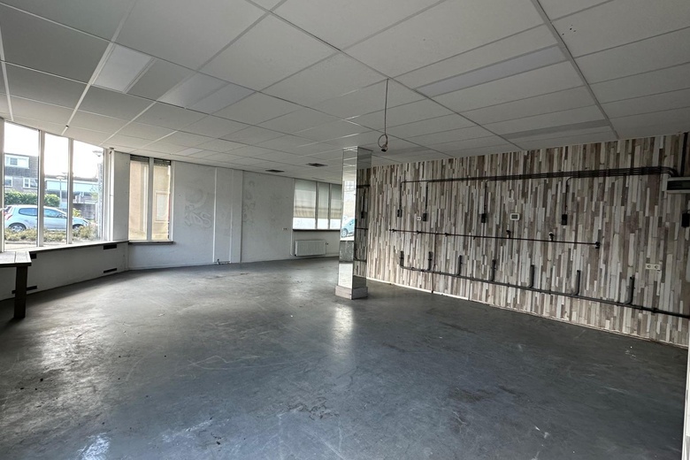 WinkelruimteaanRaadhuisstraat 30 A<br/> inRucphen WinkelruimteaanRaadhuisstraat 30 A<br/> inRucphen
