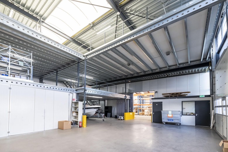 BedrijfsruimteaanSmederij 4<br/> inHardinxveld-Giessendam