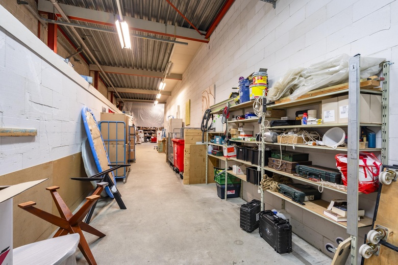 BedrijfsruimteaanAmbachtsweg 3<br/> inKatwijk