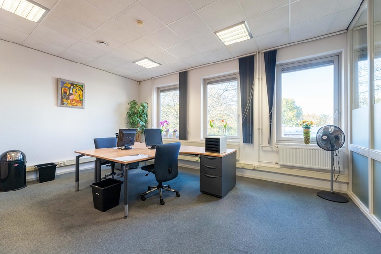 KantoorruimteaanRossinistraat 46<br/> inOss KantoorruimteaanRossinistraat 46<br/> inOss