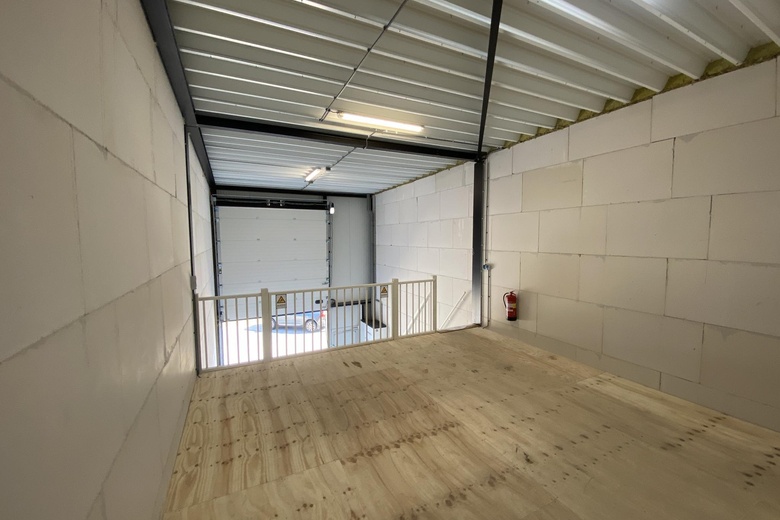 BedrijfsruimteaanSchutweg 21 7<br/> inLelystad