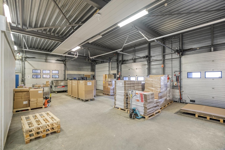 BedrijfsruimteaanLakenblekerstraat 24 A<br/> inAalsmeer BedrijfsruimteaanLakenblekerstraat 24 A<br/> inAalsmeer