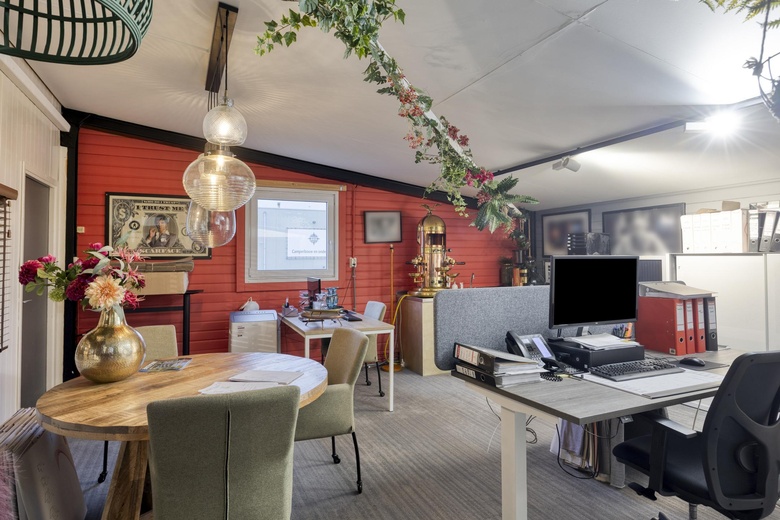 BedrijfsruimteaanIndustrieweg 6<br/> inAmmerzoden