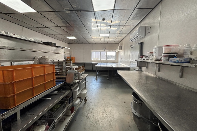 BedrijfsruimteaanMarconistraat 18<br/> inAlkmaar