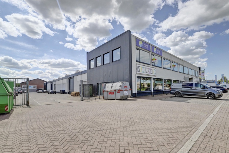 Bekijk foto 1 van Anthonie van Diemenstraat 28