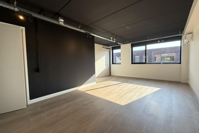 Kantoorruimte Parallelweg 72, Volendam | Bedrijfspand.com