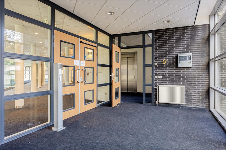 KantoorruimteaanMosweg 42<br/> inHengelo KantoorruimteaanMosweg 42<br/> inHengelo