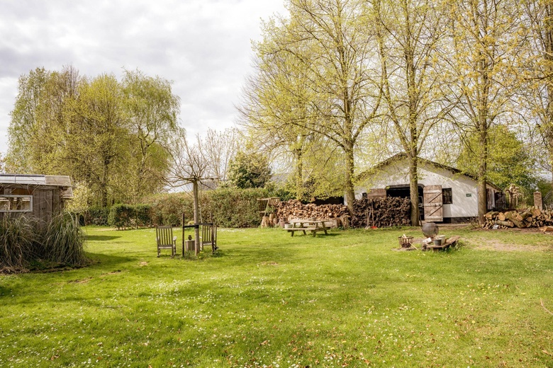 BedrijfsruimteaanAchterstraat 5 b<br/> inAsch BedrijfsruimteaanAchterstraat 5 b<br/> inAsch