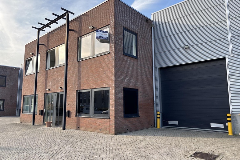 Bekijk foto 1 van Nieuwe Schaft 1 c Bekijk foto 1 van Nieuwe Schaft 1 c