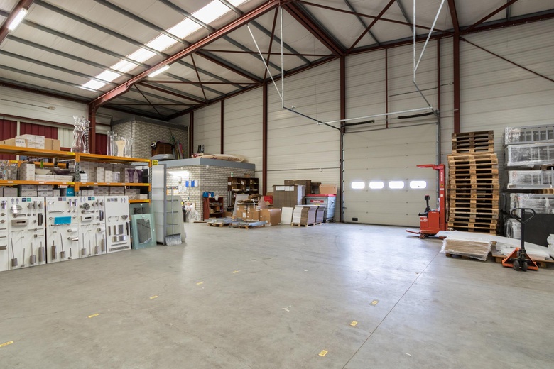 BedrijfsruimteaanVeldweg 14<br/> inHerkenbosch BedrijfsruimteaanVeldweg 14<br/> inHerkenbosch