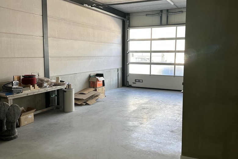 BedrijfsruimteaanIzaak Enschedeweg 42 F<br/> inHaarlem