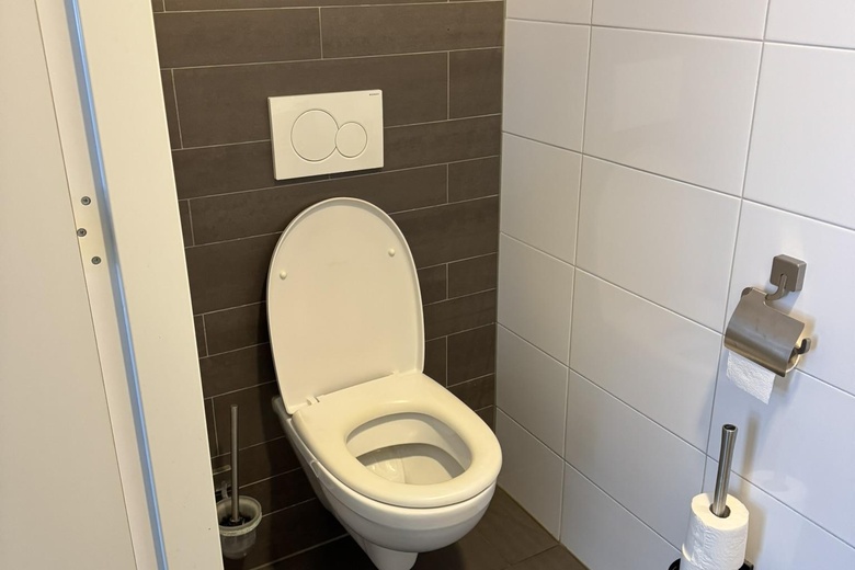 BedrijfsruimteaanGrote Esch 1170 - 1175<br/> inMoordrecht