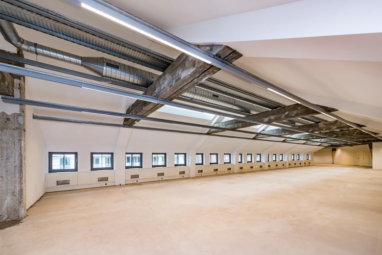 KantoorruimteaanCoolsingel 135<br/> inRotterdam KantoorruimteaanCoolsingel 135<br/> inRotterdam