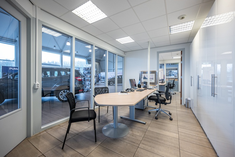 BedrijfsruimteaanDe Hofjes 44<br/> inMiddelharnis BedrijfsruimteaanDe Hofjes 44<br/> inMiddelharnis