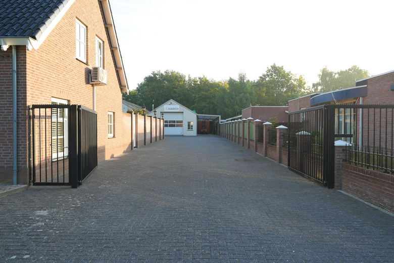 BedrijfsruimteaanBreedijk 19<br/> inHelmond BedrijfsruimteaanBreedijk 19<br/> inHelmond