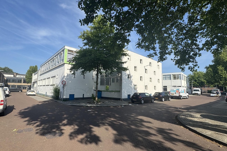 KantoorruimteaanNijverheidswerf 14 - 22<br/> inBussum KantoorruimteaanNijverheidswerf 14 - 22<br/> inBussum