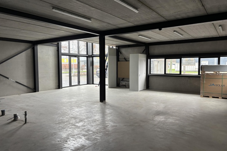 BedrijfsruimteaanGrevelingenstraat 11 a<br/> inZierikzee