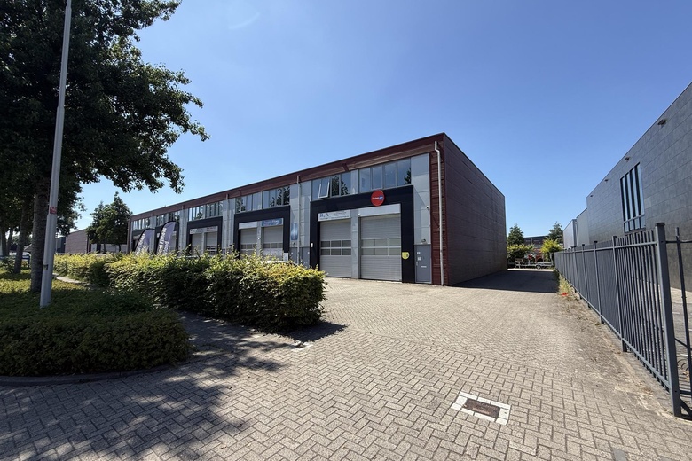 BedrijfsruimteaanDeventerseweg 31<br/> inBarendrecht BedrijfsruimteaanDeventerseweg 31<br/> inBarendrecht