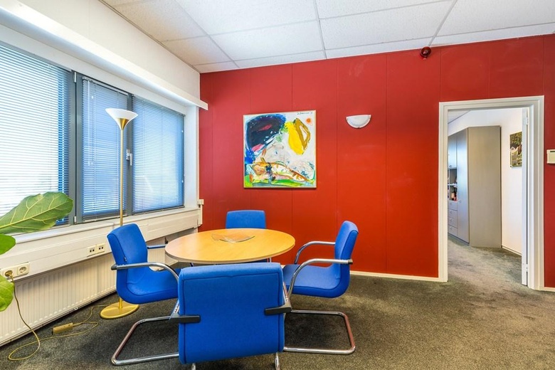 KantoorruimteaanMozartlaan 3<br/> inMaassluis KantoorruimteaanMozartlaan 3<br/> inMaassluis