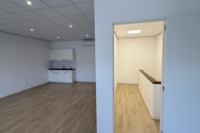 BedrijfsruimteaanMeer en Duin 58 K<br/> inLisse BedrijfsruimteaanMeer en Duin 58 K<br/> inLisse