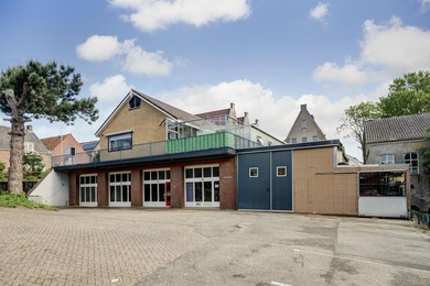 Bekijk foto 2 van Henry Fordstraat 7
