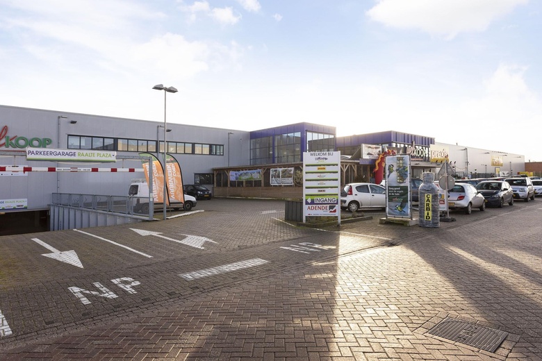 WinkelruimteaanHeesweg 17<br/> inRaalte WinkelruimteaanHeesweg 17<br/> inRaalte