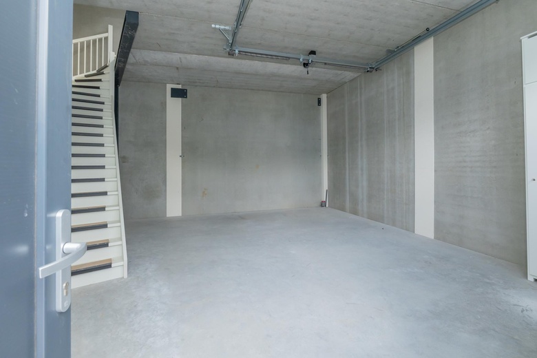 BedrijfsruimteaanFloris Versterlaan 62<br/> inLeiden