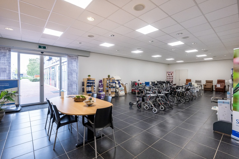 WinkelruimteaanOranjeplein 12<br/> inStellendam WinkelruimteaanOranjeplein 12<br/> inStellendam