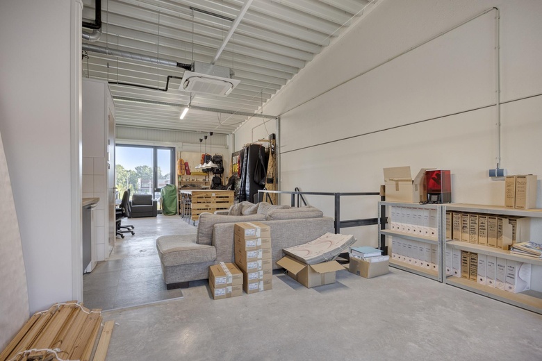 Bedrijfsruimte Hendrik-Ido-Ambacht - Kringloopweg 64 - Foto 9