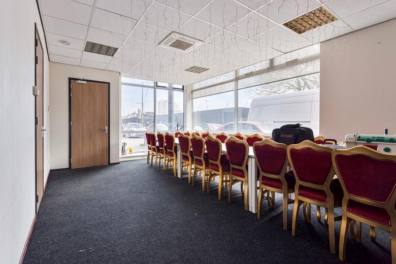 BedrijfsruimteaanMercuriusstraat 18 B<br/> inVlaardingen