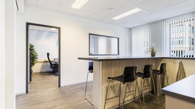 Bekijk foto 8 in  aan de  in 