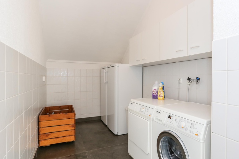 BedrijfsruimteaanKadijk 4<br/> inLemmer BedrijfsruimteaanKadijk 4<br/> inLemmer