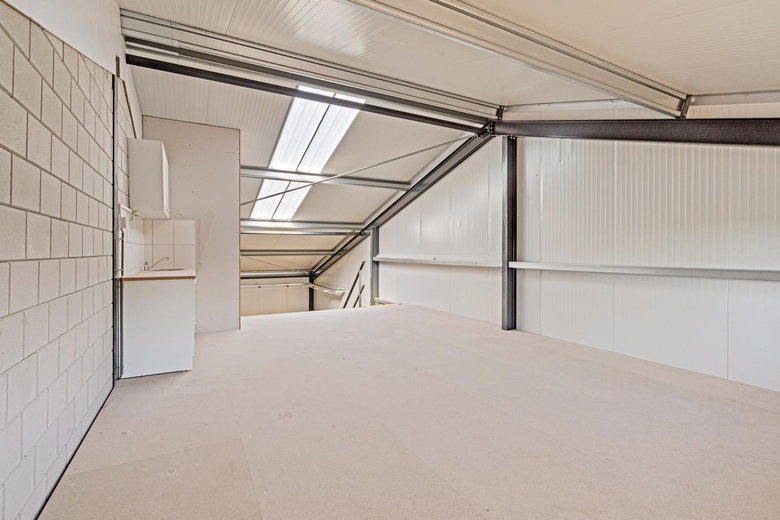 BedrijfsruimteaanDe Haal 117<br/> inOostzaan