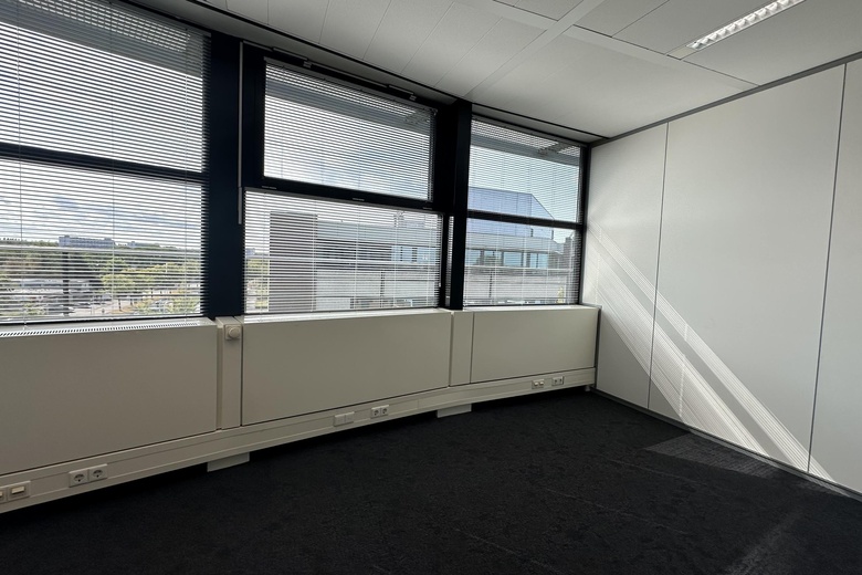 KantoorruimteaanJoulehof 12 c<br/> inBergen op Zoom KantoorruimteaanJoulehof 12 c<br/> inBergen op Zoom