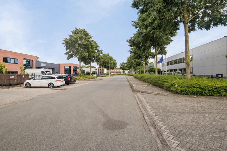 BedrijfsruimteaanVan Leeuwenhoekstraat 32<br/> inHarderwijk BedrijfsruimteaanVan Leeuwenhoekstraat 32<br/> inHarderwijk