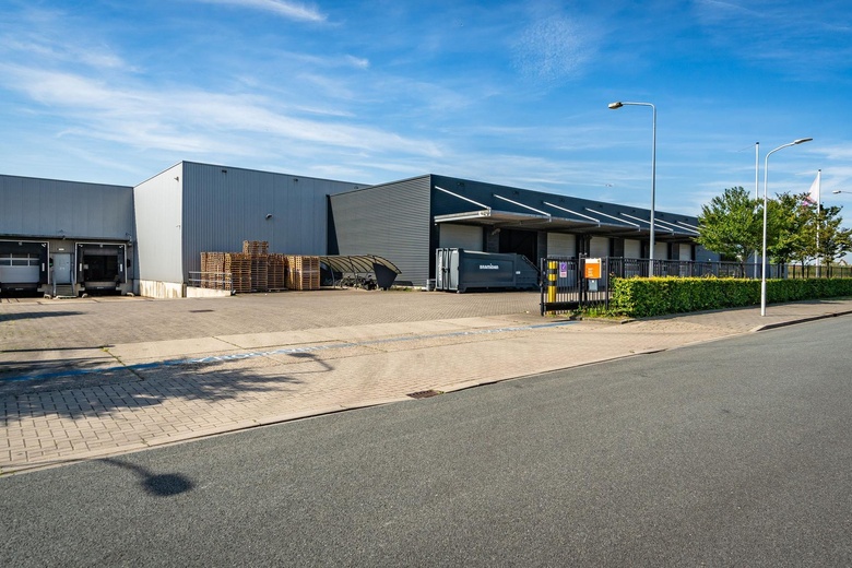 BedrijfsruimteaanFokkemast 29<br/> inWestzaan BedrijfsruimteaanFokkemast 29<br/> inWestzaan