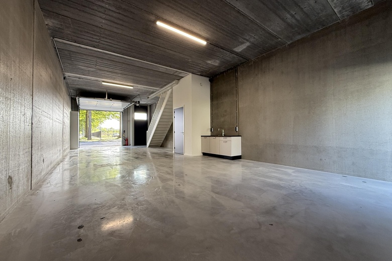 BedrijfsruimteaanStraevenweg 34<br/> inWeert BedrijfsruimteaanStraevenweg 34<br/> inWeert