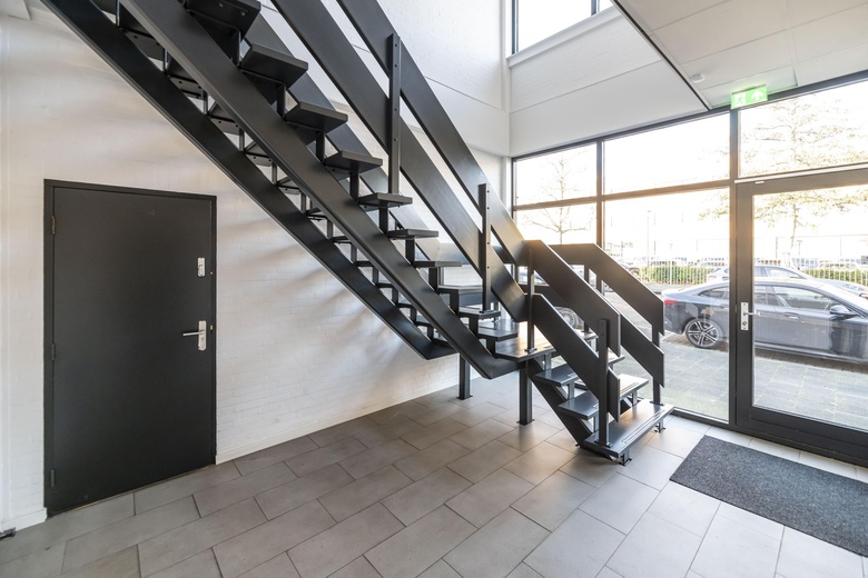 BedrijfsruimteaanVlambloem 40<br/> inRotterdam