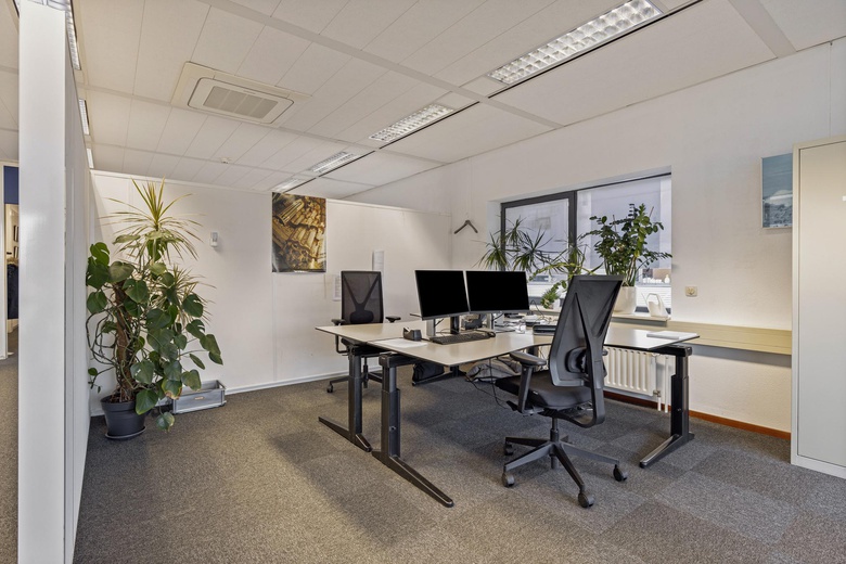 KantoorruimteaanRompertsebaan 64<br/> inDen Bosch KantoorruimteaanRompertsebaan 64<br/> inDen Bosch