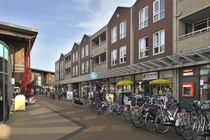 Bekijk foto 4 van Dorpsplein 96 -97 Bekijk foto 4 van Dorpsplein 96 -97