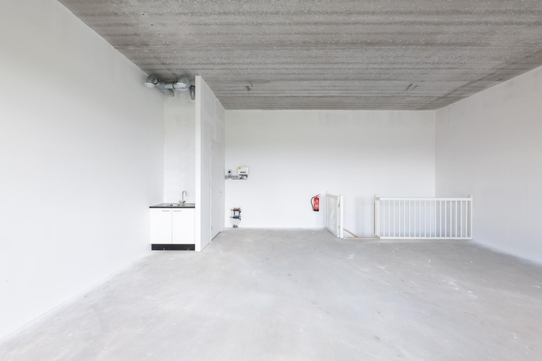 BedrijfsruimteaanAndersonweg 2 17<br/> inHellevoetsluis