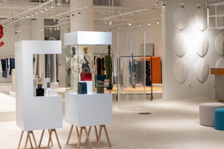 WinkelruimteaanBeneluxlaan 1 r<br/> inSchoonhoven